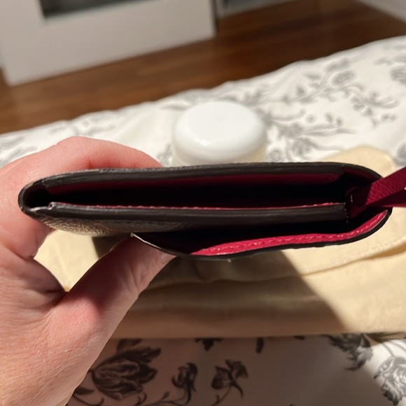 Authentic Louis Vuitton Emilie Wallet - Picture 9 of 11